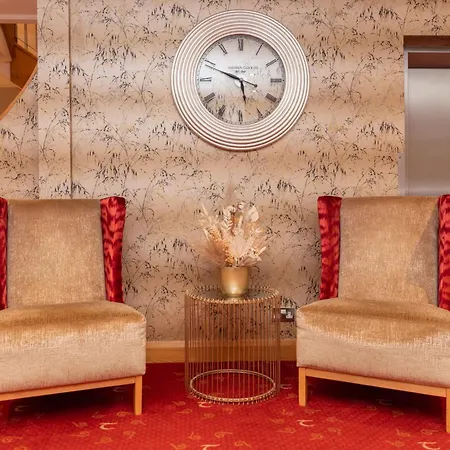 Tara Lodge-2